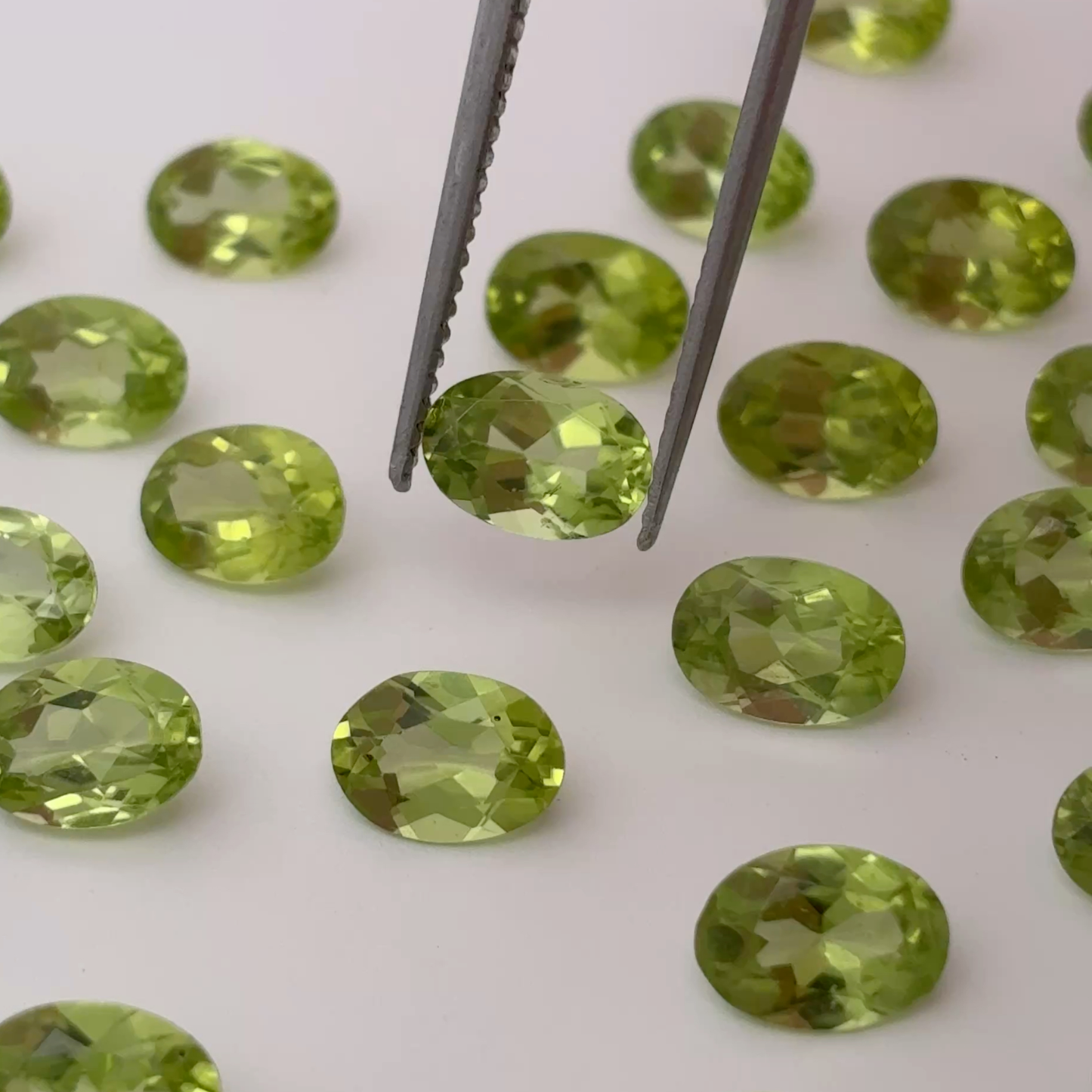 One 7x5mm Green Peridot Oval Cut, Faceted Loose Gemstone