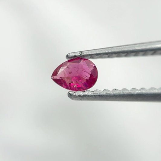 0.10 carat Red Beryl 4.25x3.0mm Pear Cut, Natural Utah Red Beryl, Bixbite