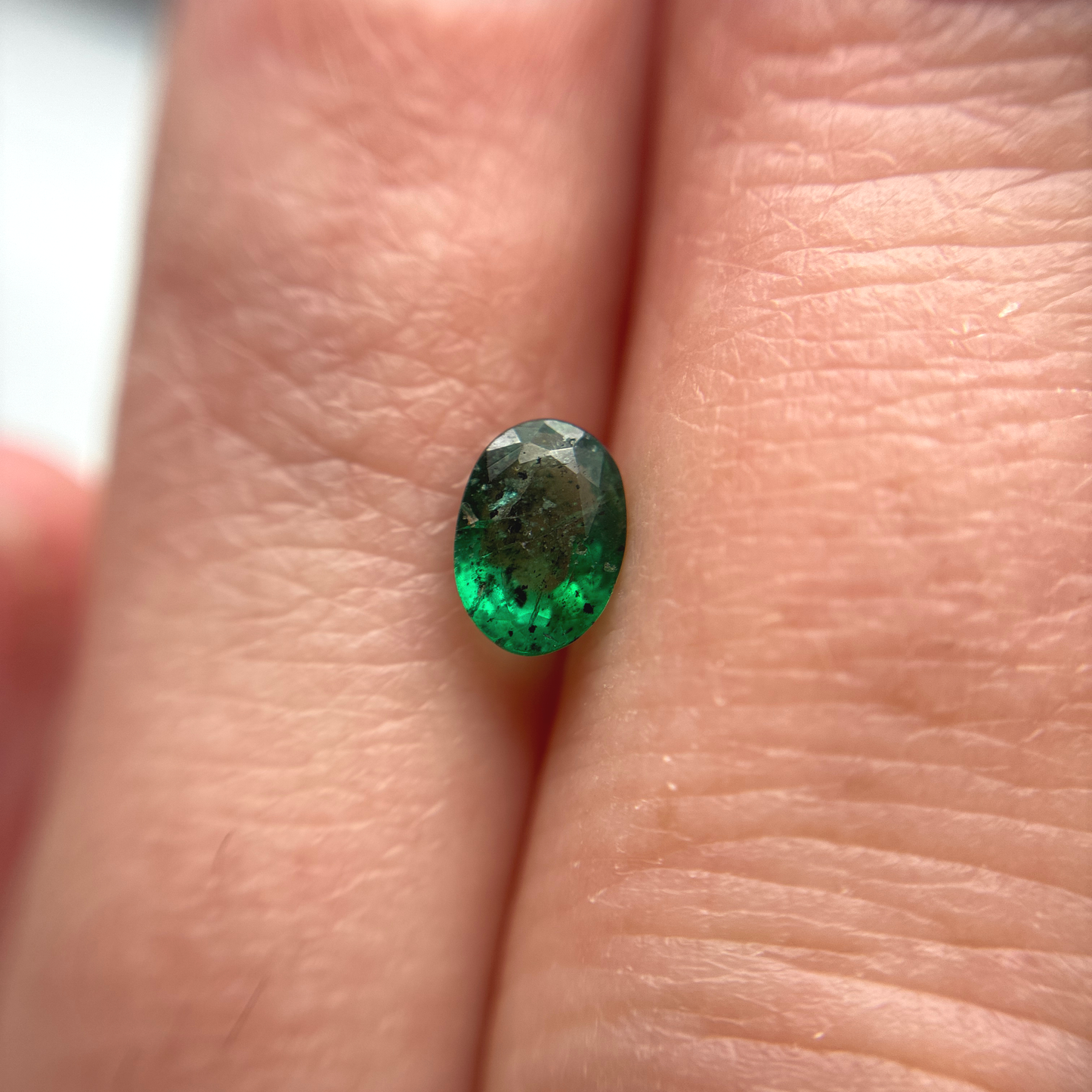 6x4mm Oval cut Natural Green Emerald, 0.49 carat Loose Gemstone