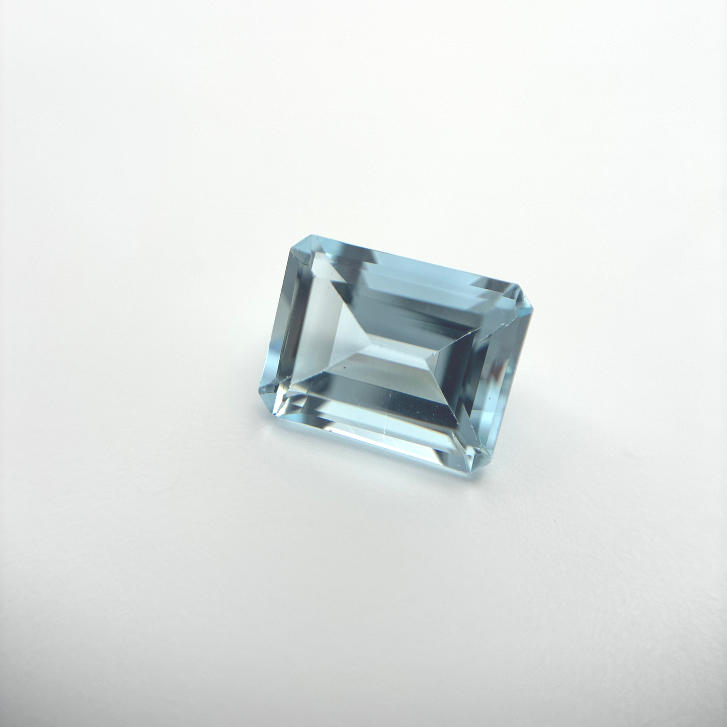 9x7mm Emerald Cut Aquamarine, 2.20ct Loose Gemstone