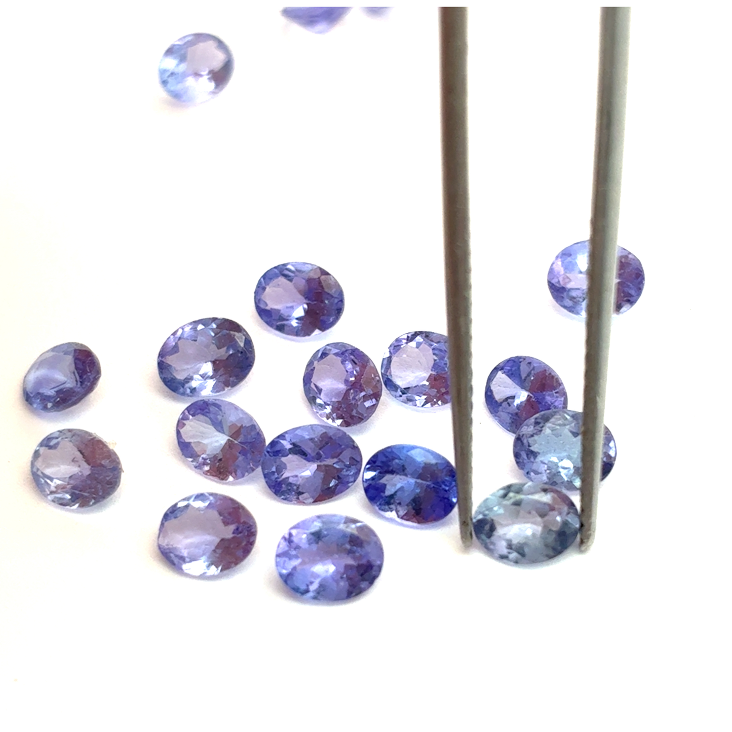 One 5x4mm Tanzanite Oval Cut