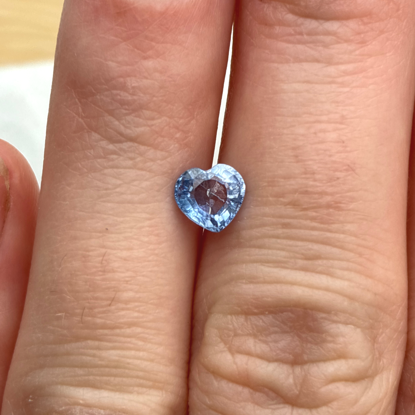 5.8mm Light Blue Sapphire, 0.87ct, Heart cut Loose Gem