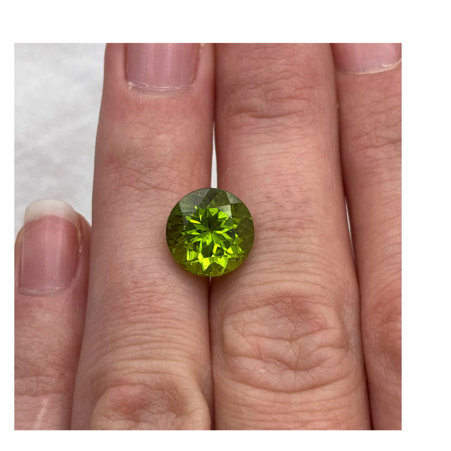 10mmRound Green Peridot 4.60 carats