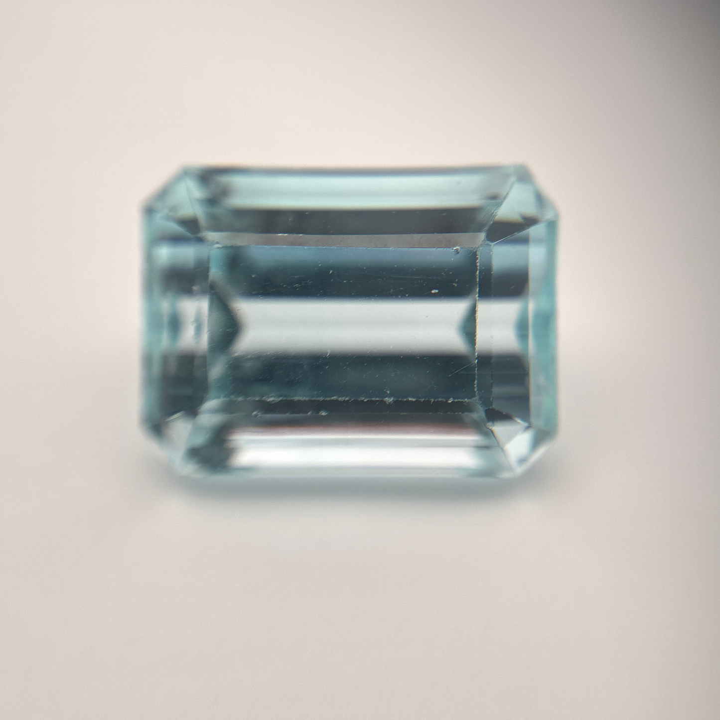 13 carat Light Blue Aquamarine 15.7x11.65mm Emerald Cut