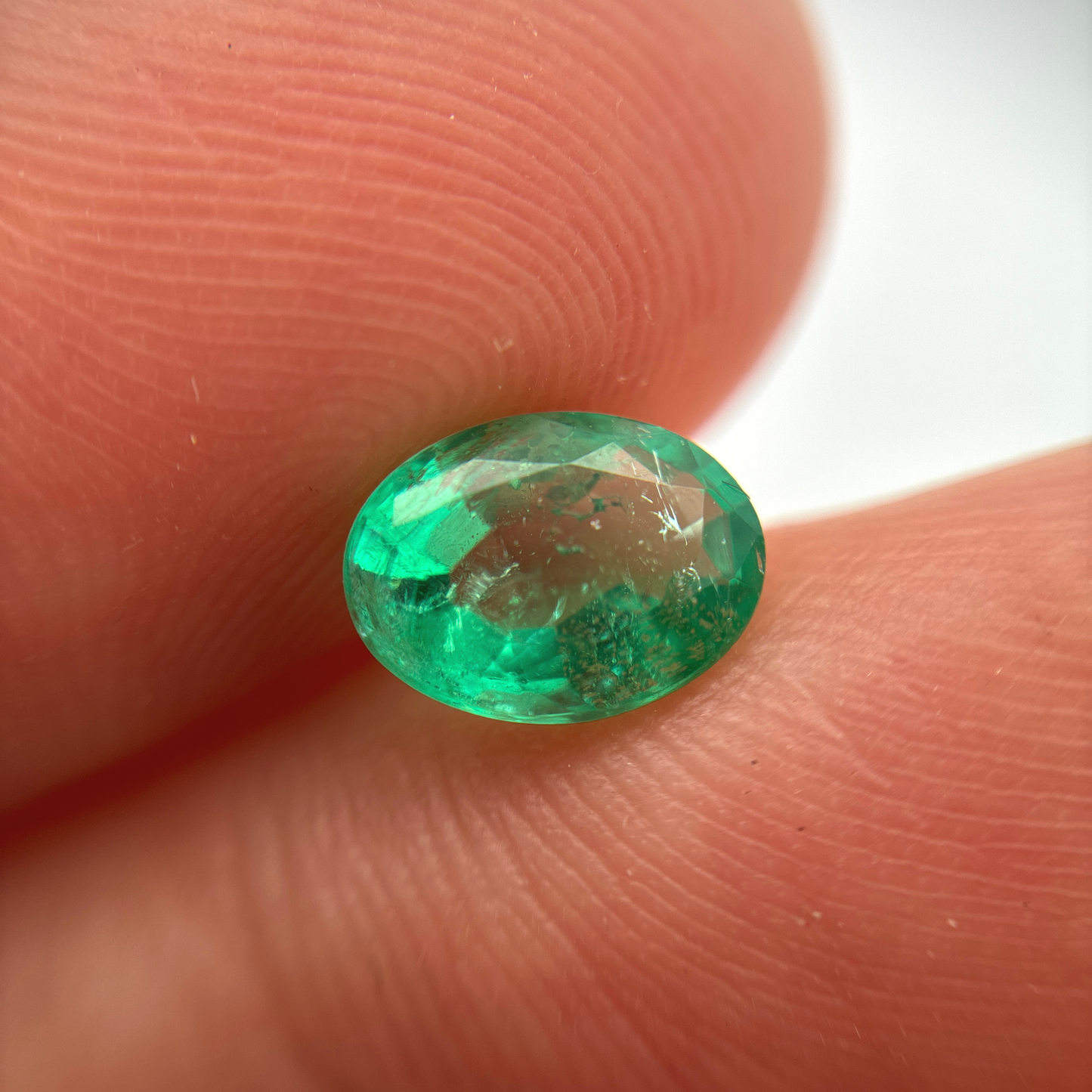 8x6mm Natural Green Emerald, 1.14 carat