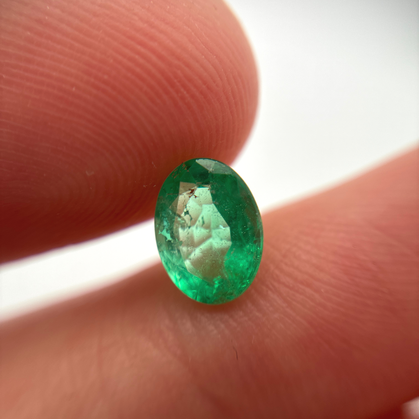 8x6mm Natural Green Emerald, 1.14 carat