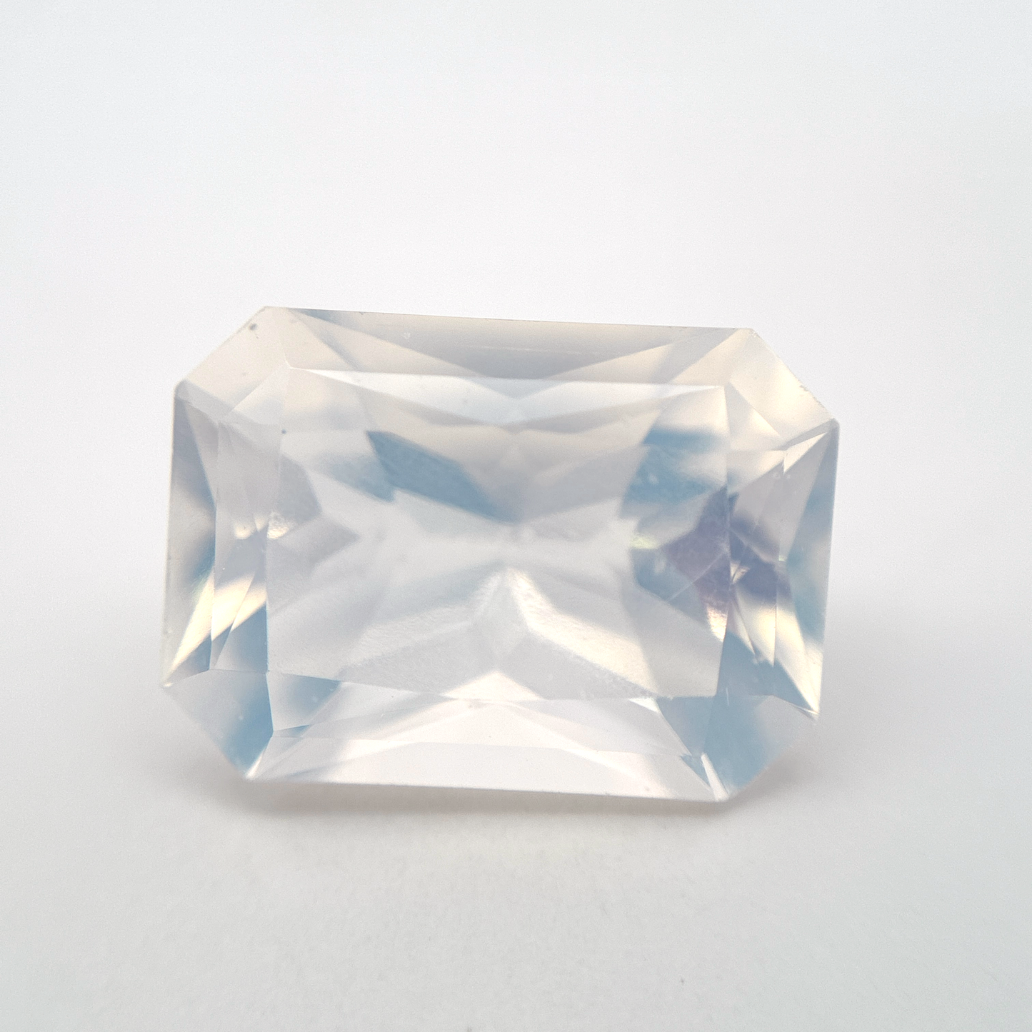 14x10mm Moon Quartz, 5.59 carat