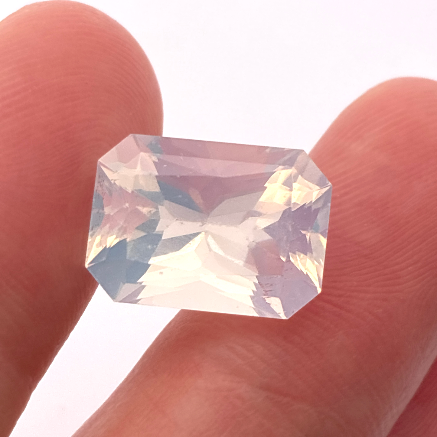 14x10mm Moon Quartz, 5.59 carat