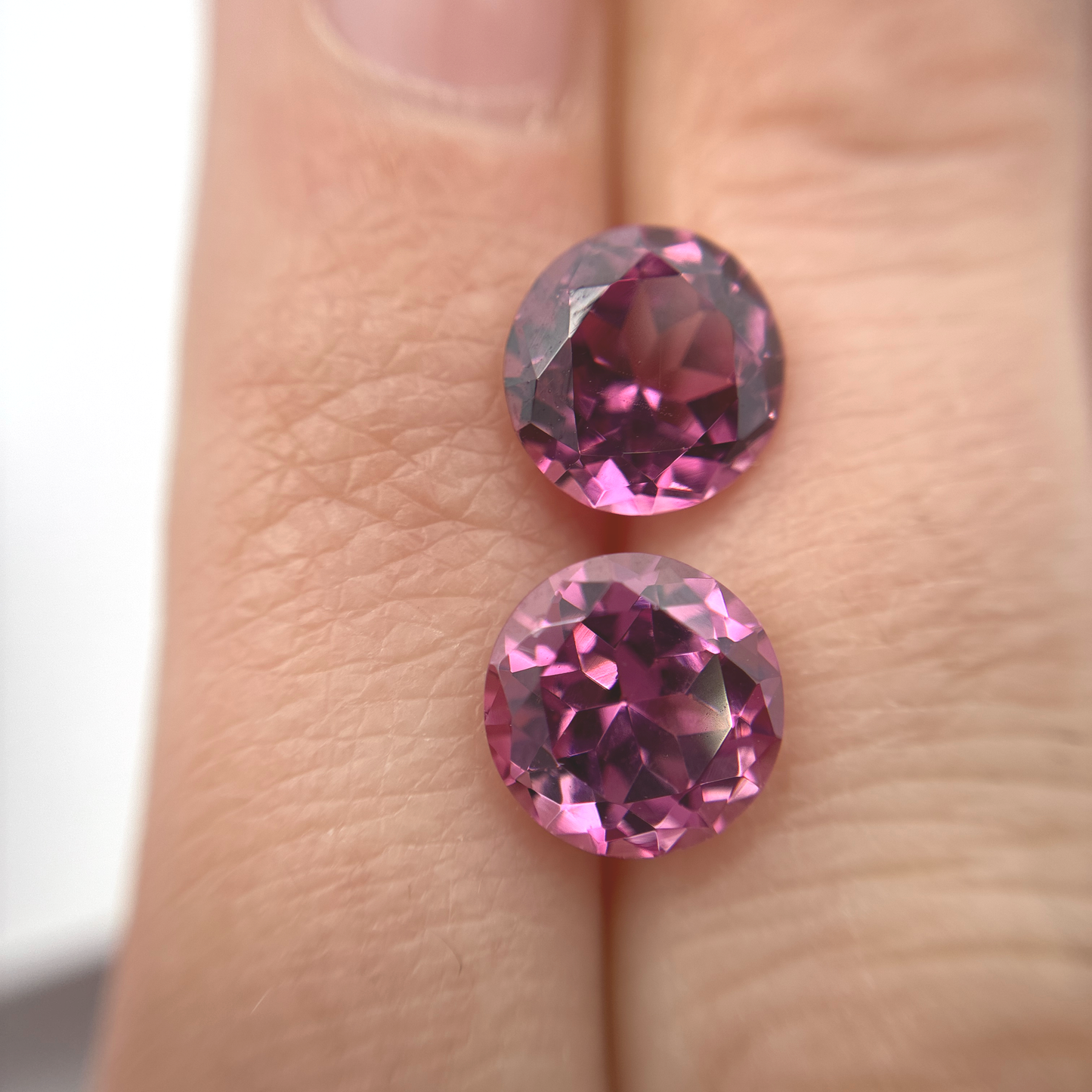 Pair of Purplish Pink Garnets, 8mm Round 4.98ctw