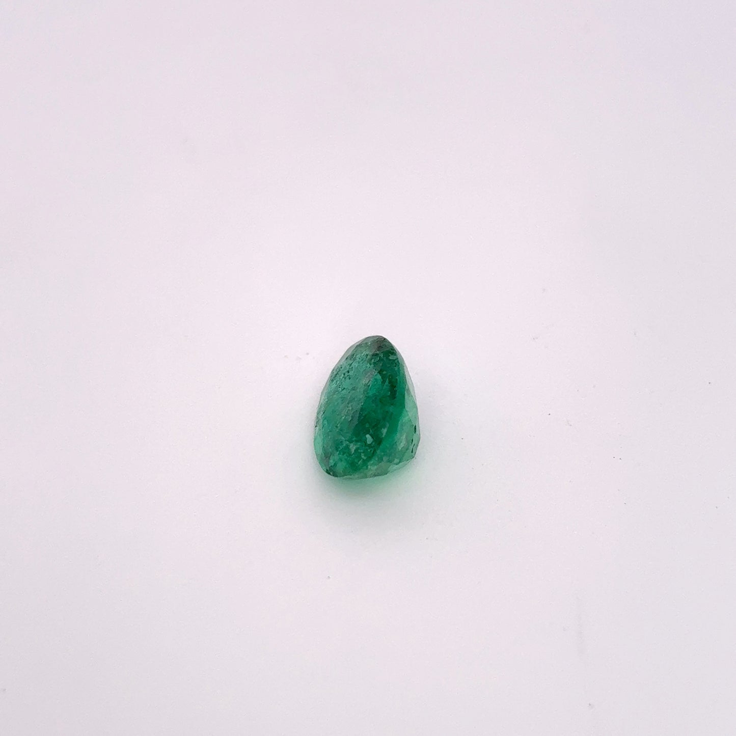 1.19 carat Natural Green Emerald 8x5mm Oval