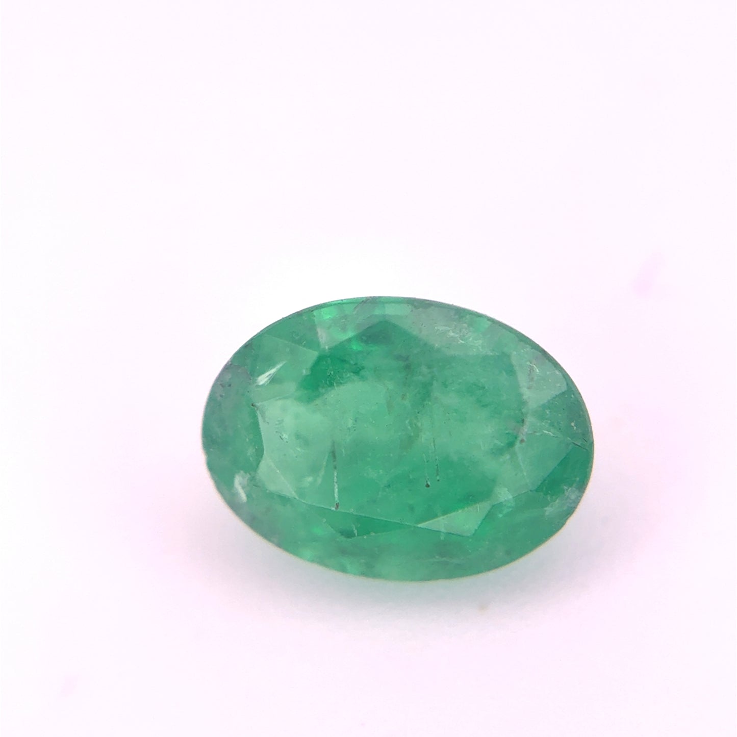 0.84 carat Natural Green Emerald, 6.5x5.2mm