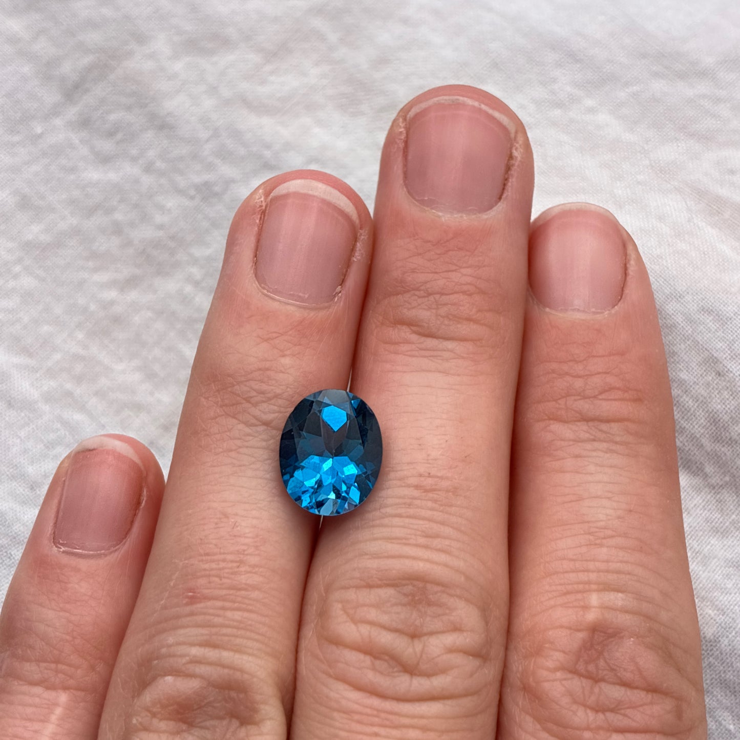 4.33 carat London Blue Topaz 11x9mm Oval Cut Gem