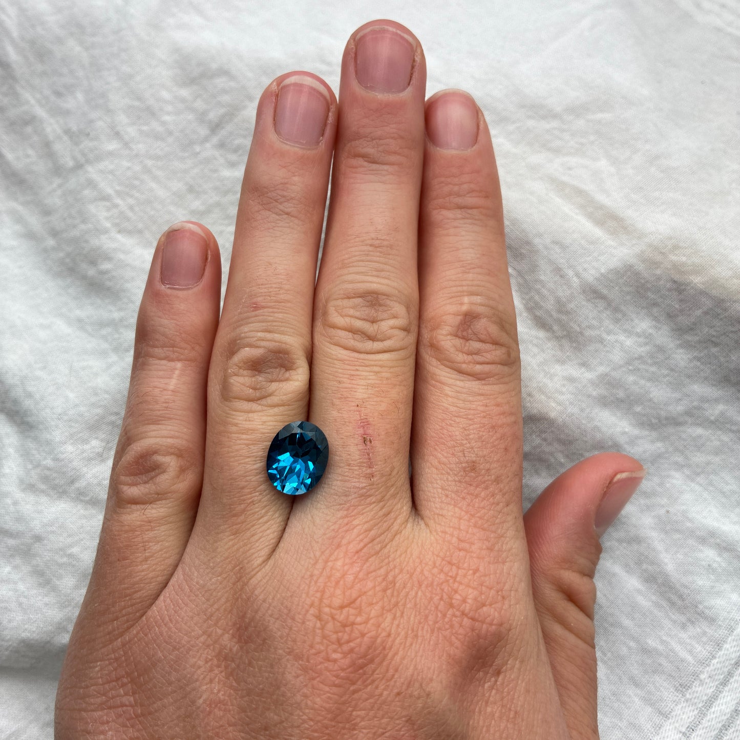 4.33 carat London Blue Topaz 11x9mm Oval Cut Gem