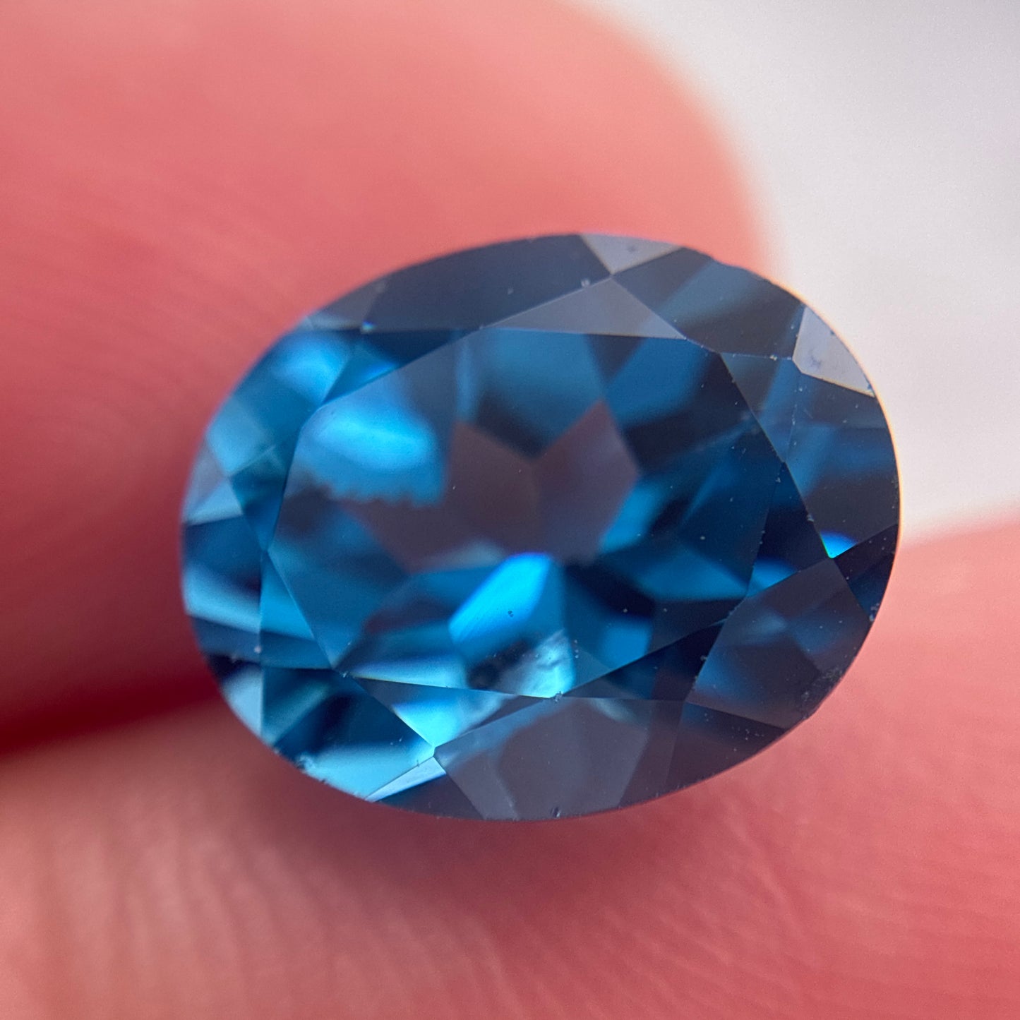 4.33 carat London Blue Topaz 11x9mm Oval Cut Gem