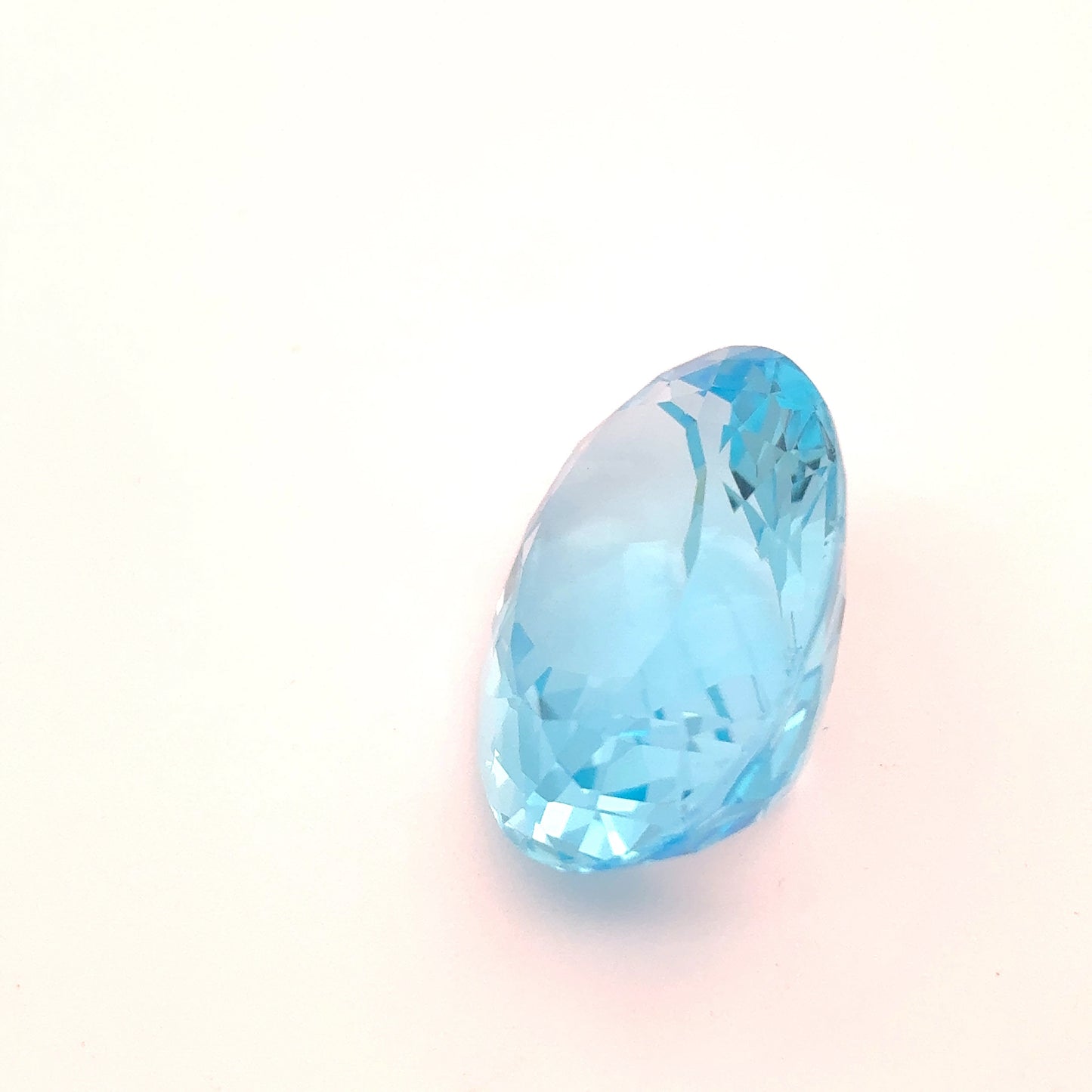 20x15mm Large Blue Topaz Loose Gemstone, Over 20 Carats, Oval cut