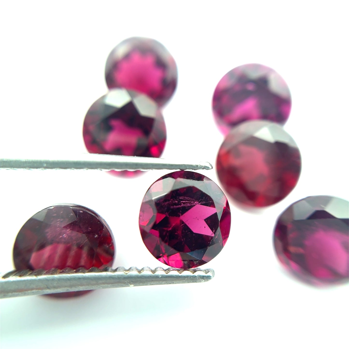 ONE 6mm Purple Garnet Round Cut, Faceted Loose Rhodolite Garnet