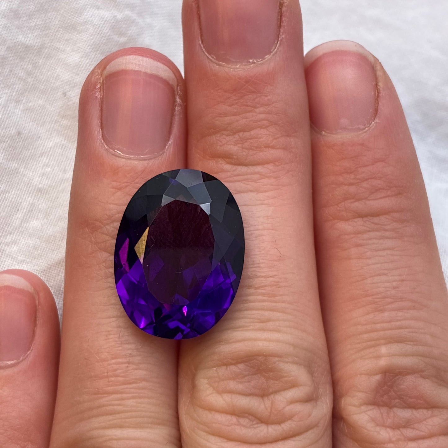20x15mm Deep Purple Amethyst 15 carat Oval Cut, Faceted Loose Gemstone