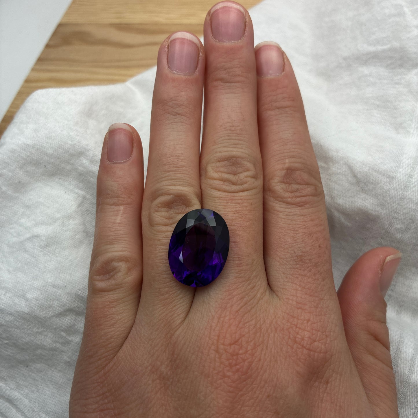 20x15mm Deep Purple Amethyst 15 carat Oval Cut, Faceted Loose Gemstone