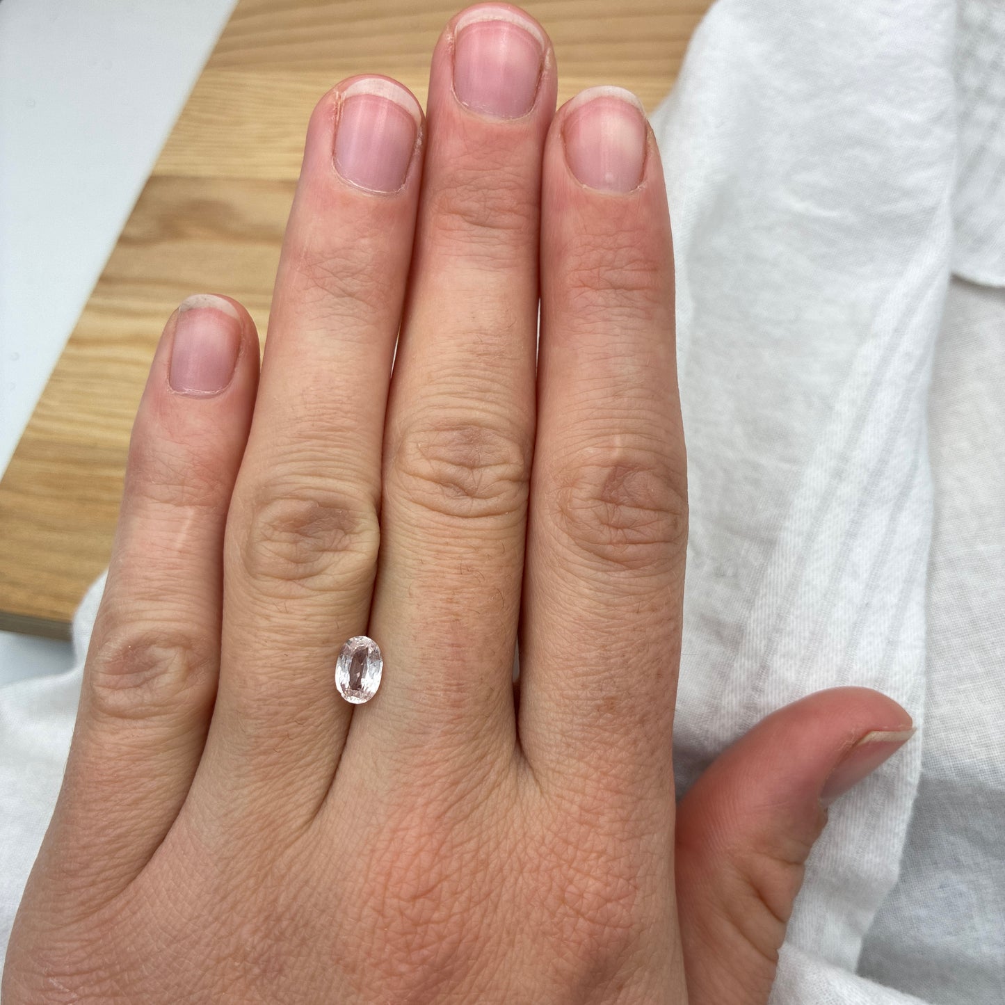 0.98 carat Light Pink Unheated Sapphire 7x5mm oval