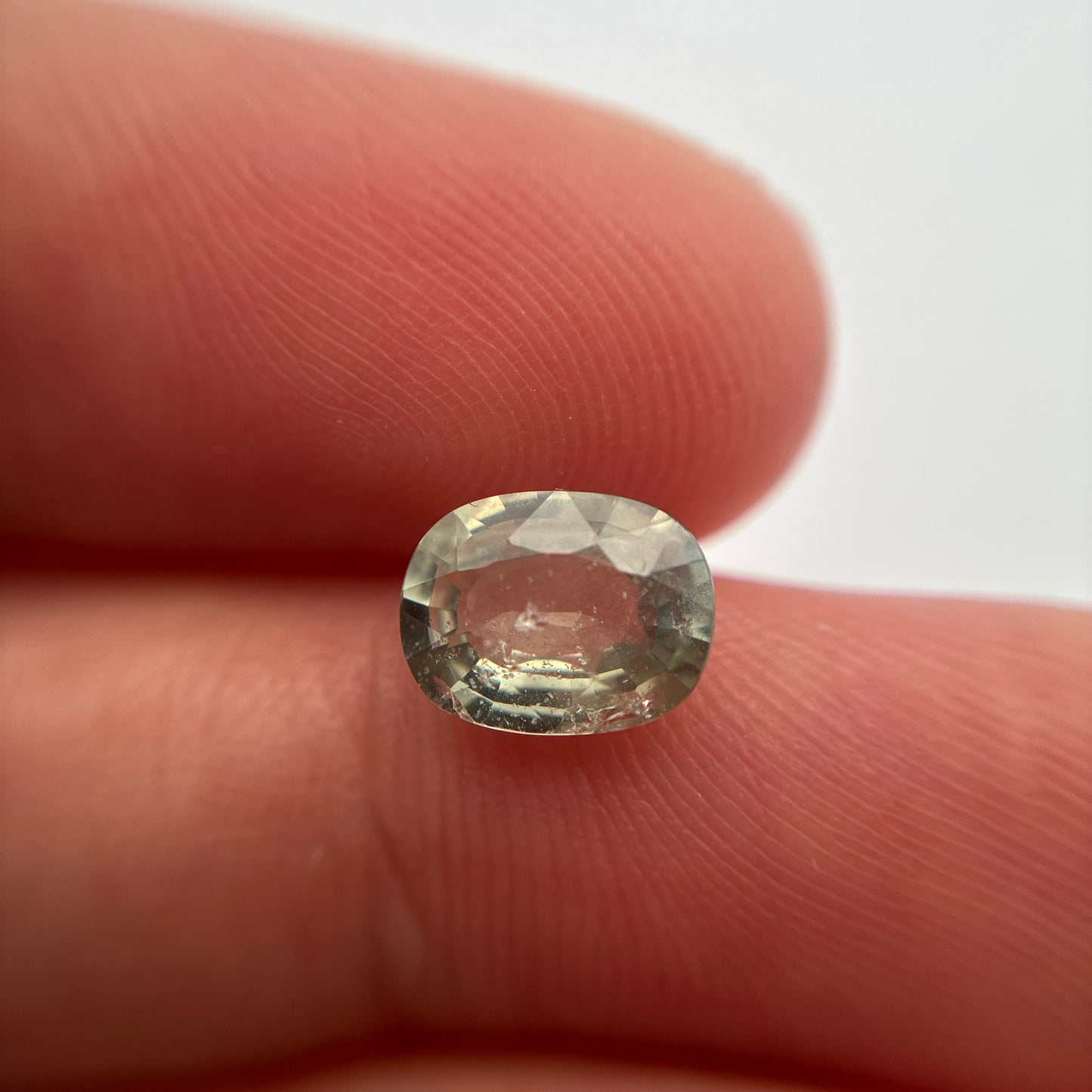 8x6mm Light Yellowish Green Natural Unheated Sapphire oval Loose Gemstone, 1.66 carat