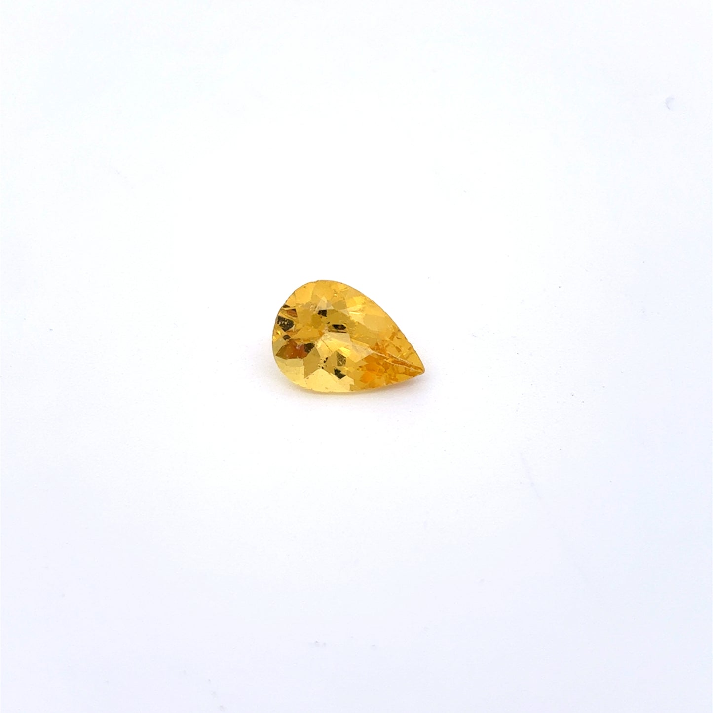 1.37 carat Heliodor, Yellow Beryl 10x7mm pear