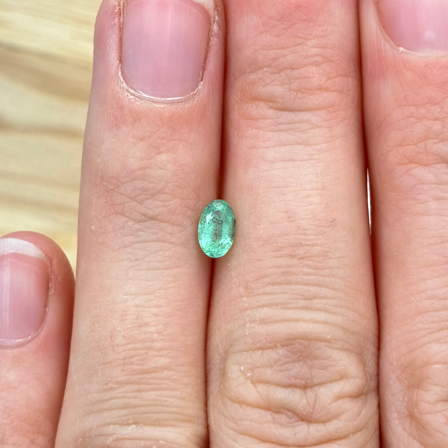 Loose Natural Emerald Light Green 6x4mm 0.40 carat