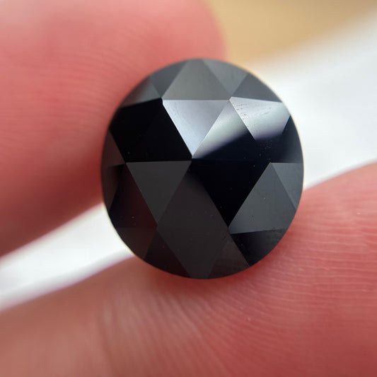 10 carat Black Tektite, Rose-Cut top 13x12.3mm Oval