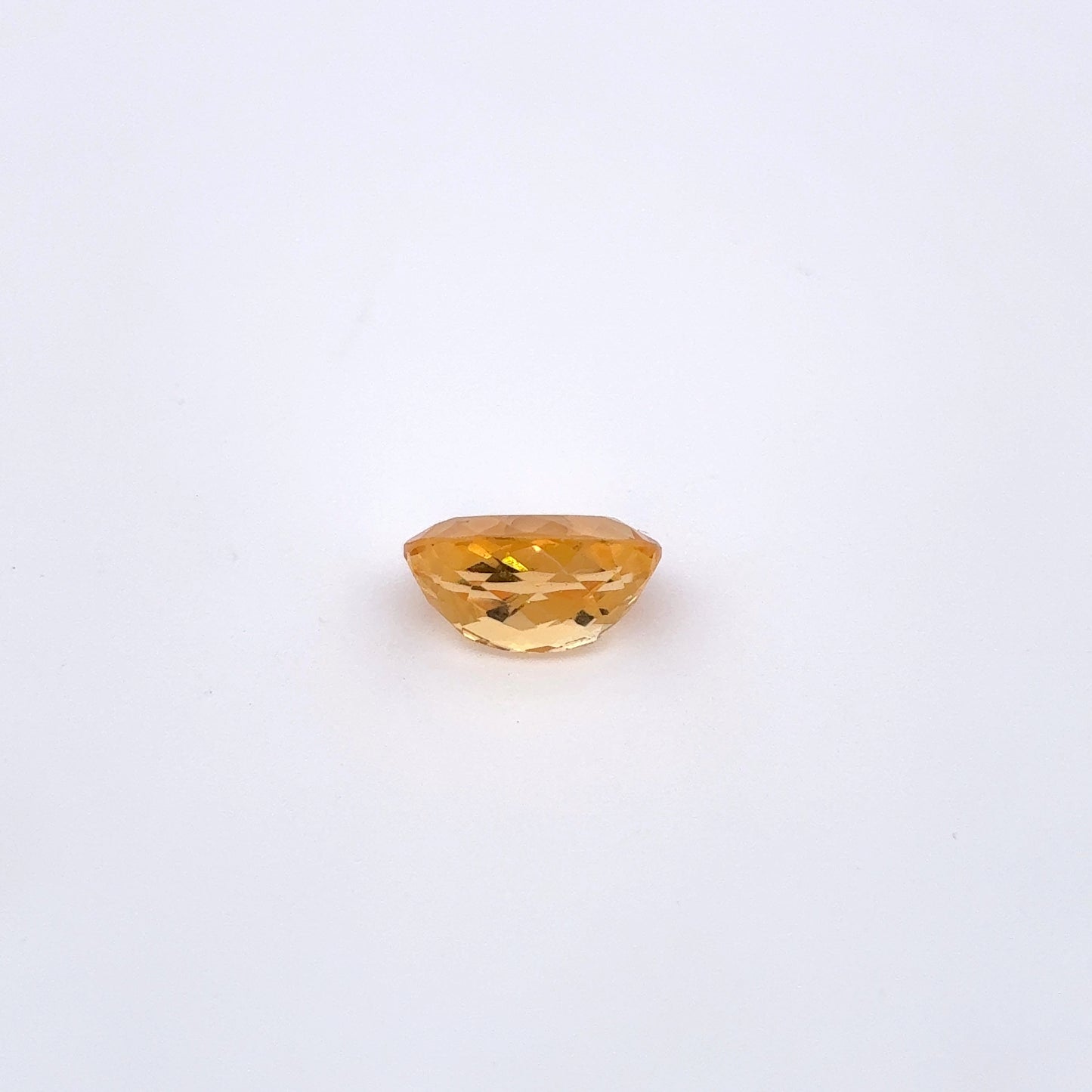1.7 carat Imperial Topaz 8.4x5.8mm Oval Cut, Golden Yellow Topaz