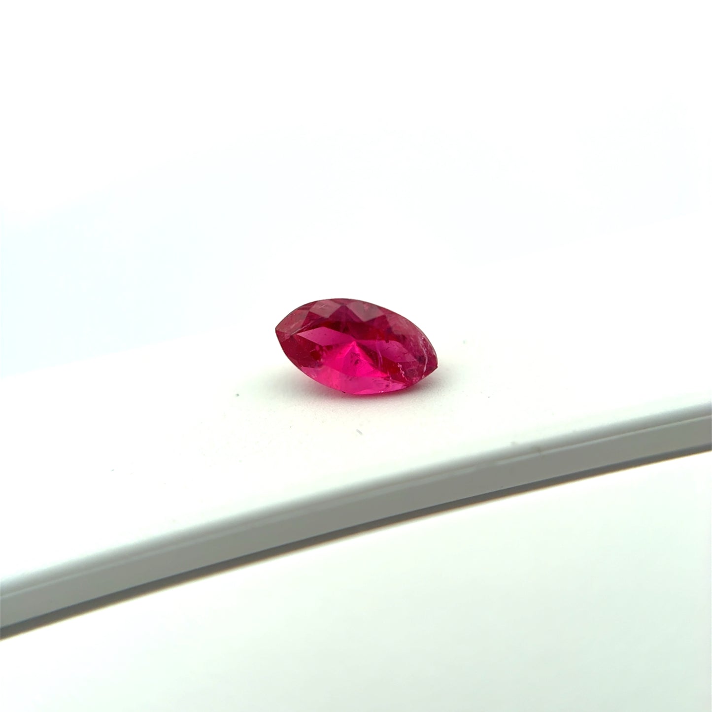 0.15 carat Red Beryl 4.8x2.8mm Marquise Cut, Natural Utah Red Beryl, Bixbite
