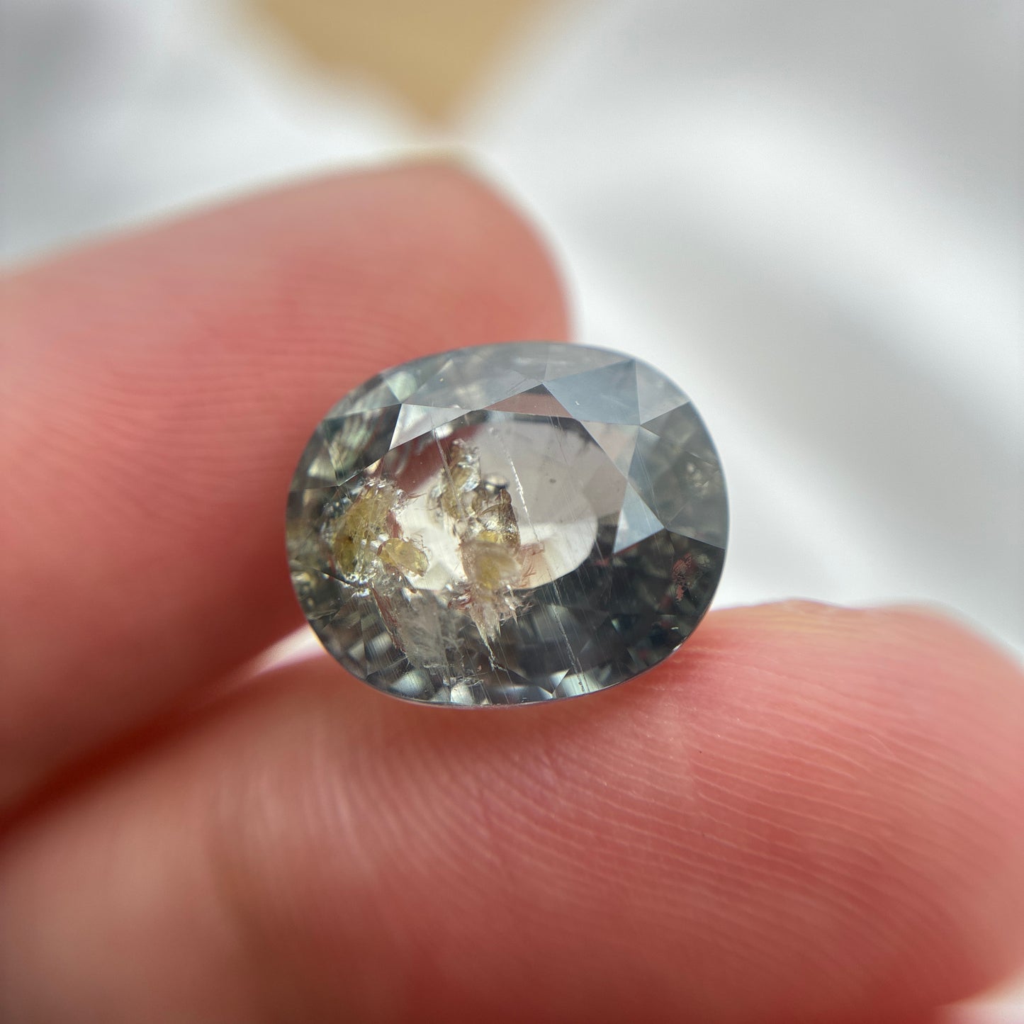 13 carat Color Change Sapphire 13.75x11.65mm Oval Cut, Green to Purple Unheated Natural