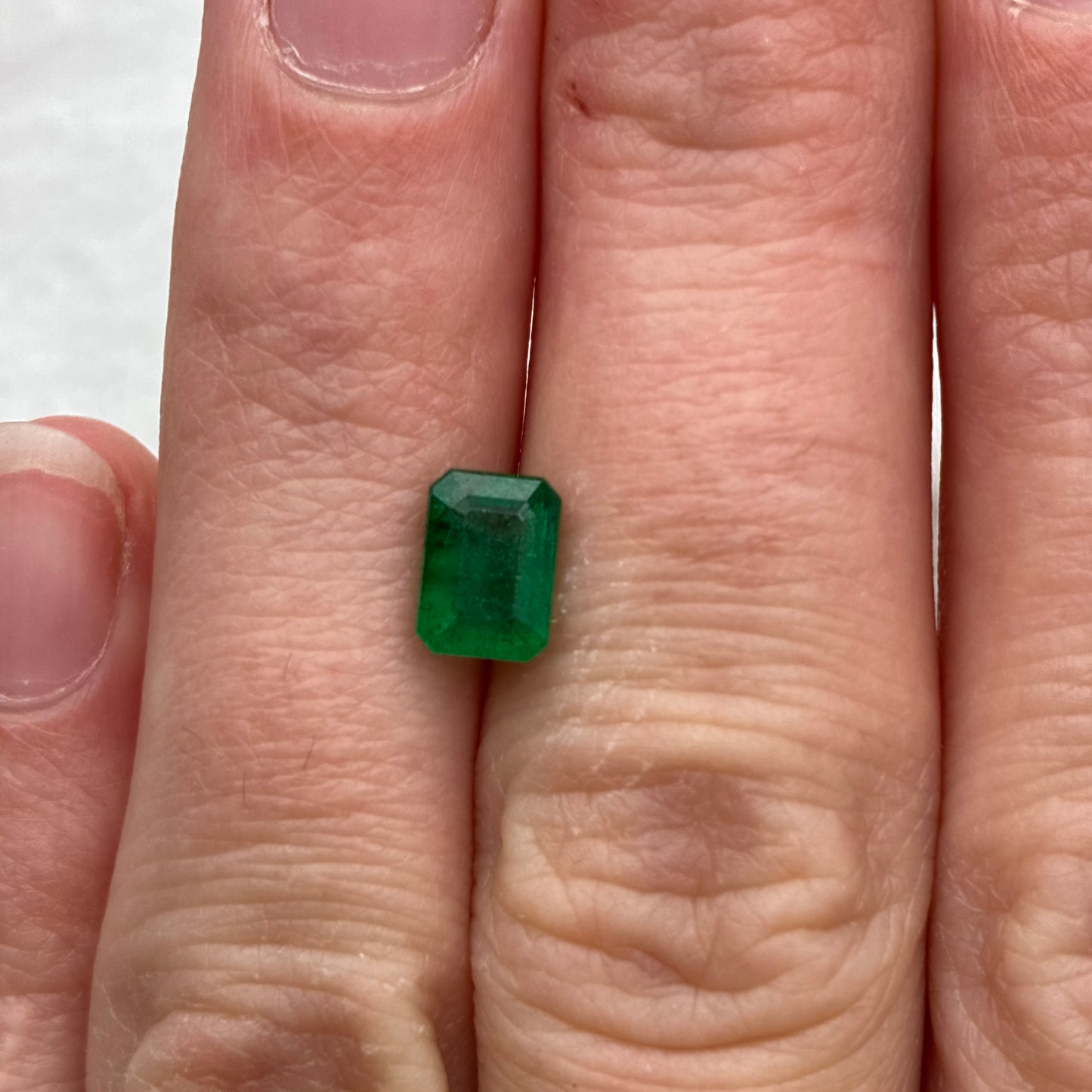 7x5mm Natural Green Emerald, 1 Carat Emerald-Cut
