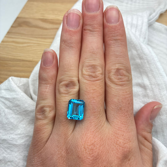 12x10mm Bright Sky Blue Emerald Cut Topaz, 8.71 carat Loose Gem