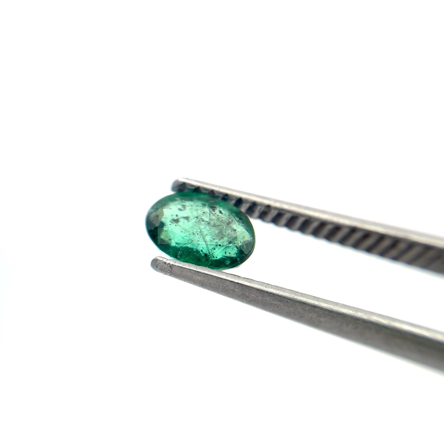 6x4mm Oval cut Natural Green Emerald, 0.49 carat Loose Gemstone
