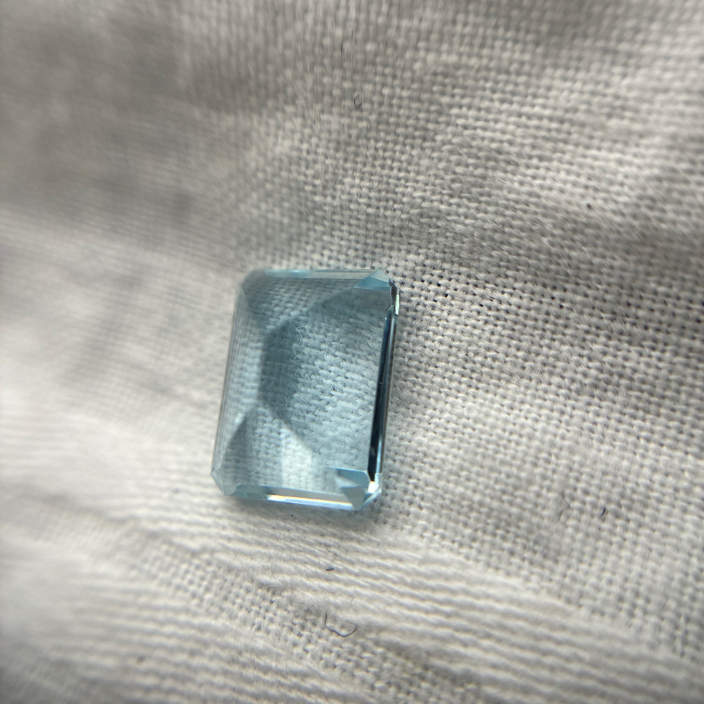 9x7mm Emerald Cut Aquamarine, 2.20ct Loose Gemstone
