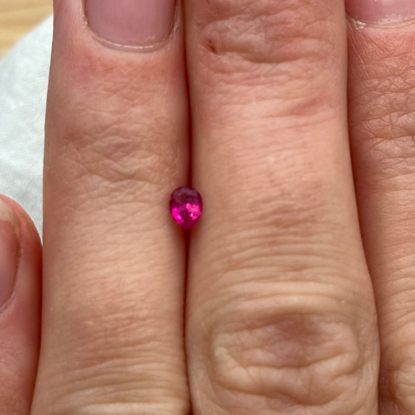 0.15 carat Red Beryl 4x3mm Pear Cut Natural Utah Bixbite