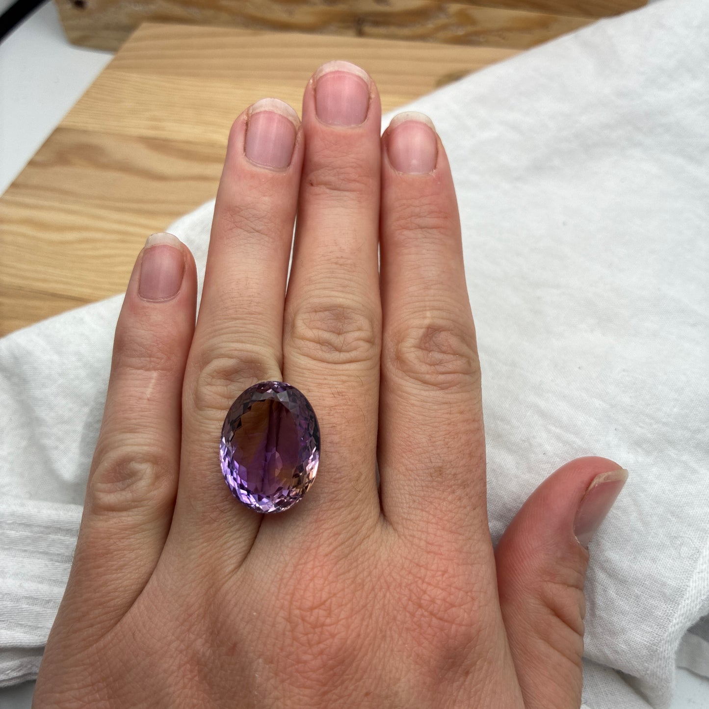 21ct Natural Ametrine, 20x15.5mm Oval cut