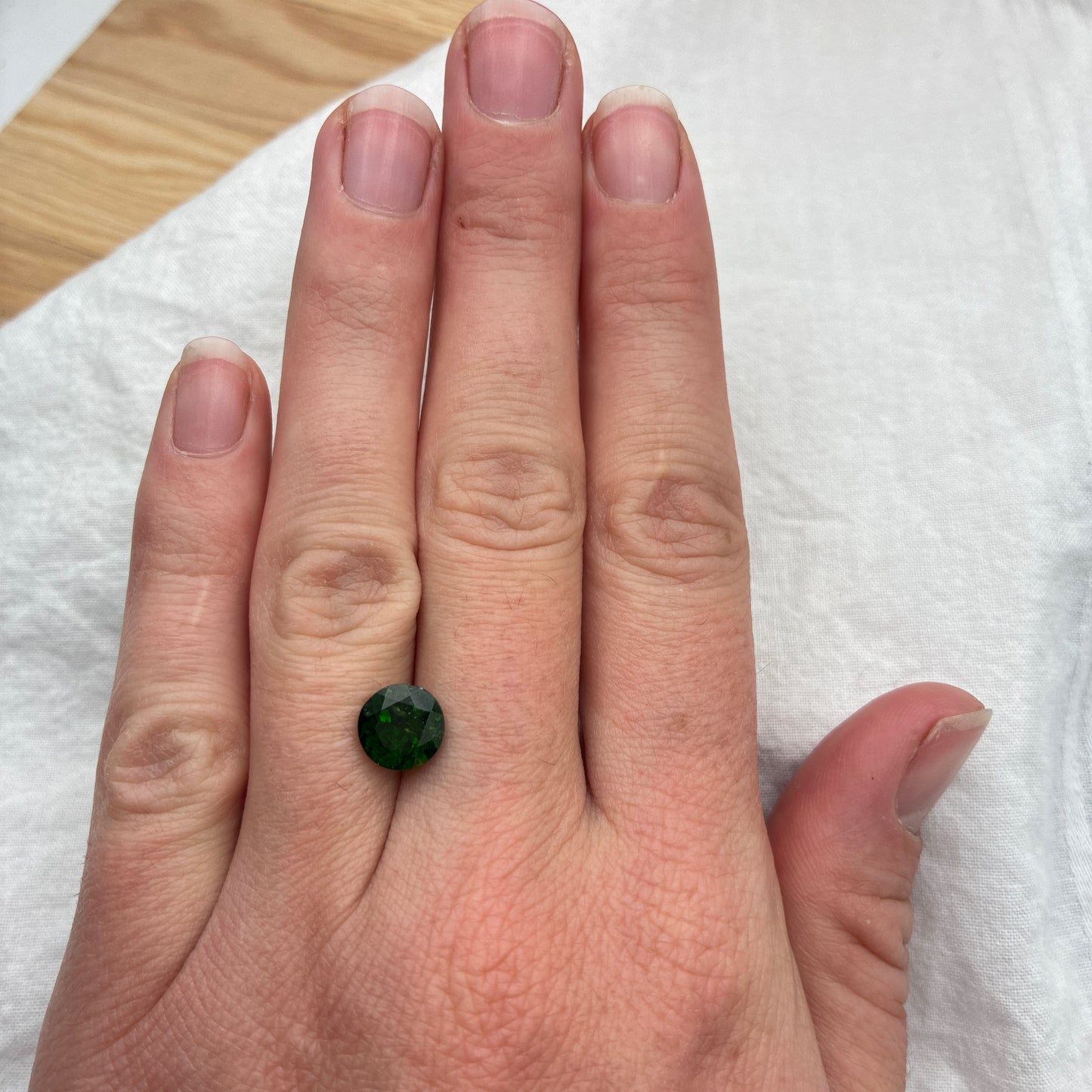 2 carat Chrome Diopside 8mm Round Cut