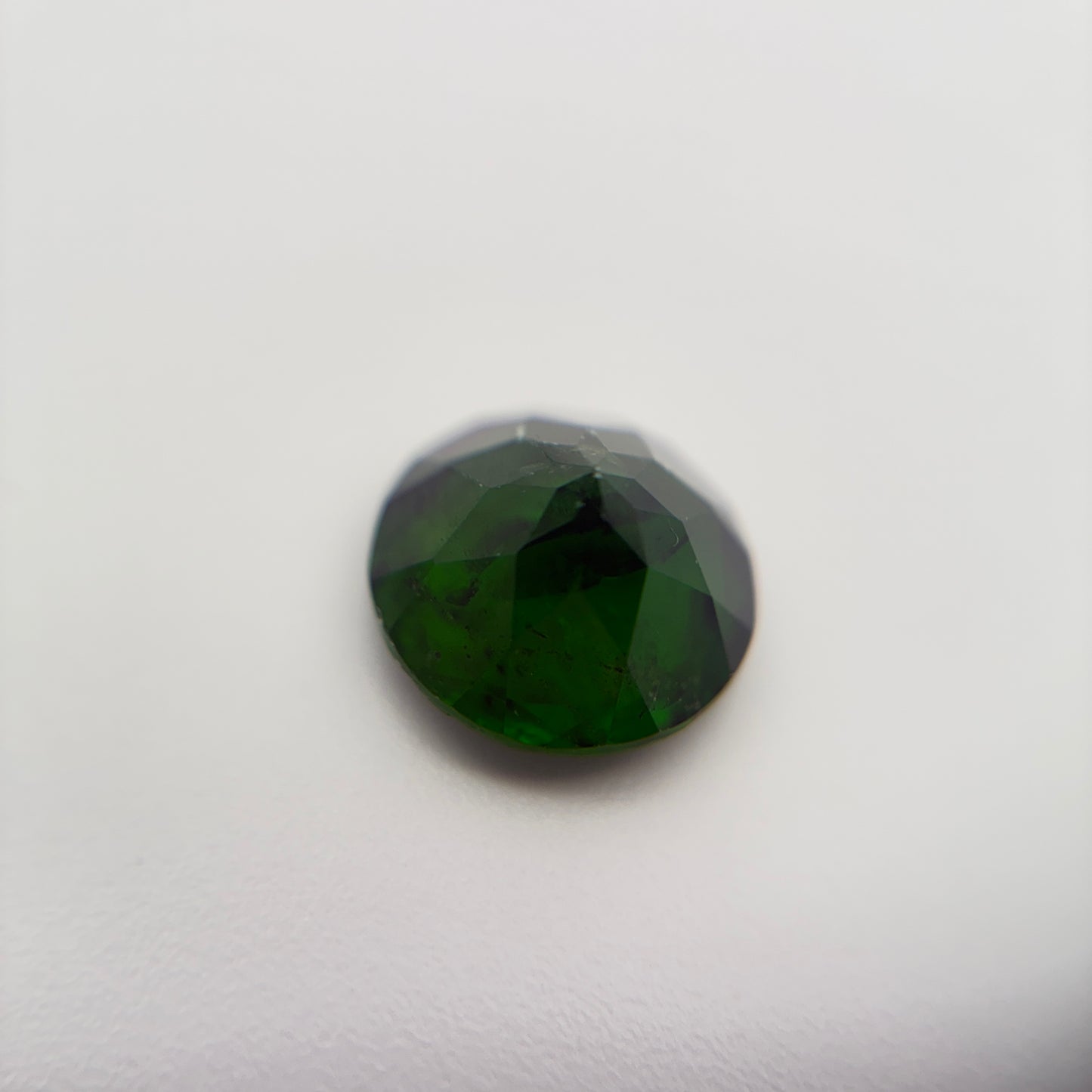 2 carat Chrome Diopside 8mm Round Cut
