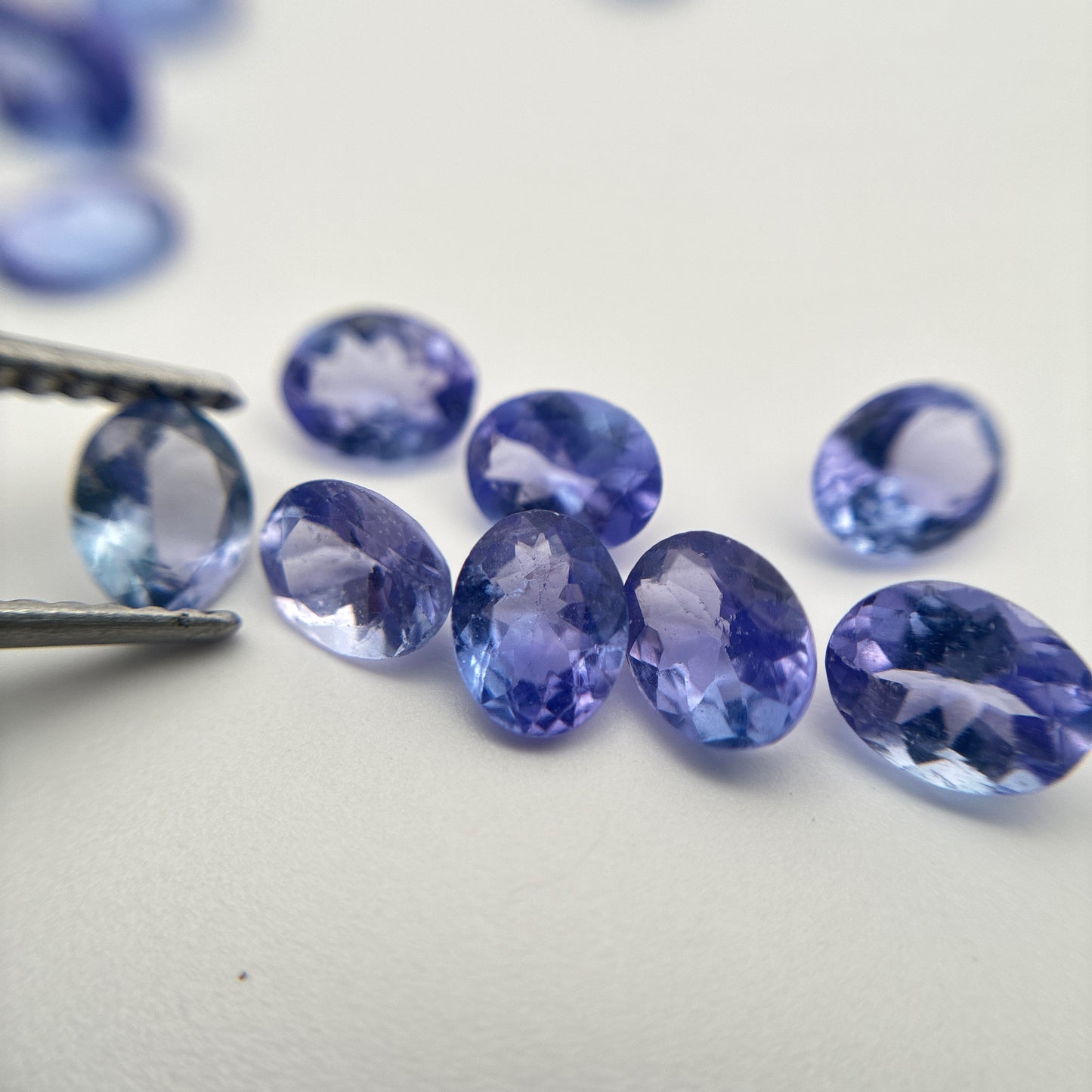 One 5x4mm Tanzanite Oval Cut