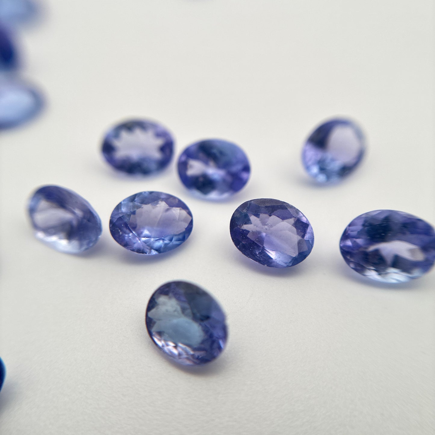 One 5x4mm Tanzanite Oval Cut