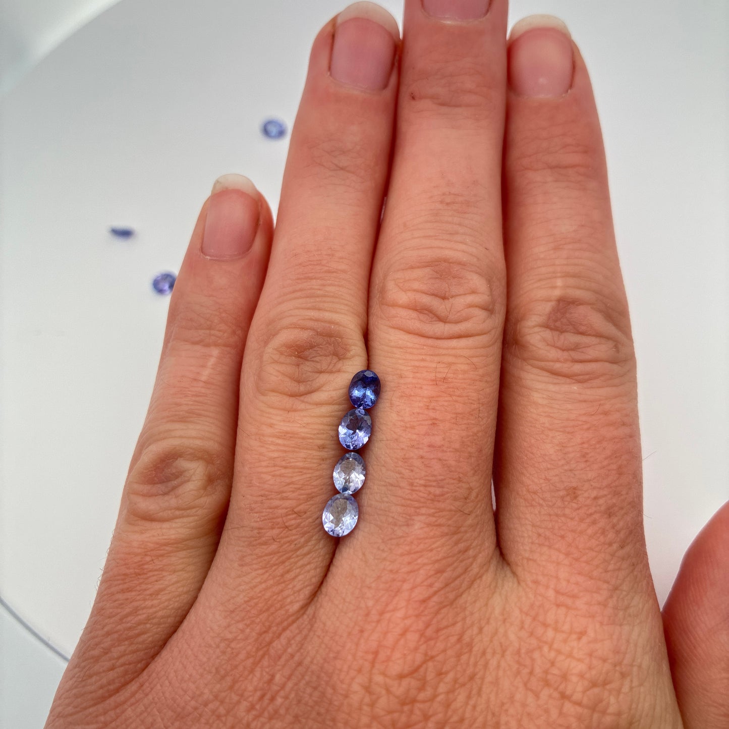 One 5x4mm Tanzanite Oval Cut