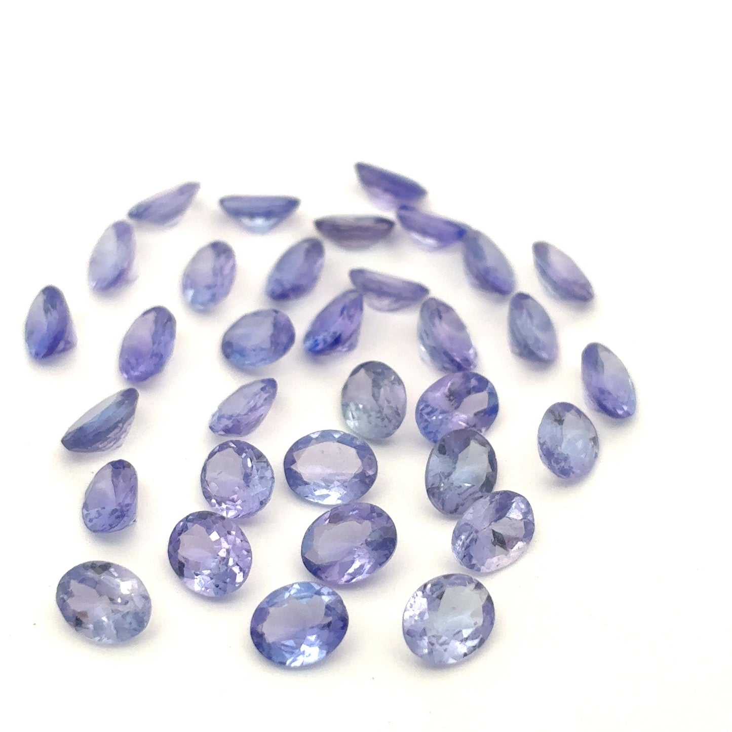 One 5x4mm Tanzanite Oval Cut