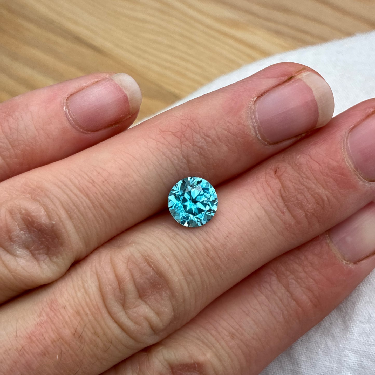 8mm Blue Zircon 2.79 carat Round Cut