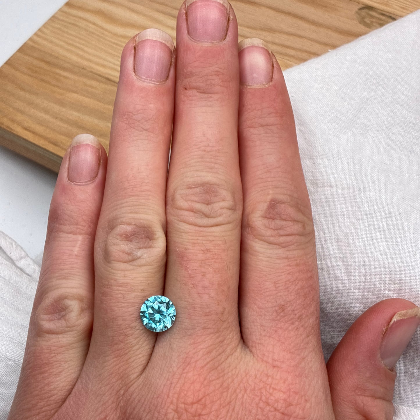 8mm Blue Zircon 2.79 carat Round Cut
