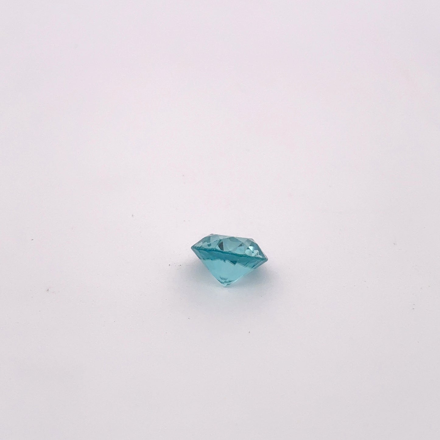 8mm Blue Zircon 2.79 carat Round Cut