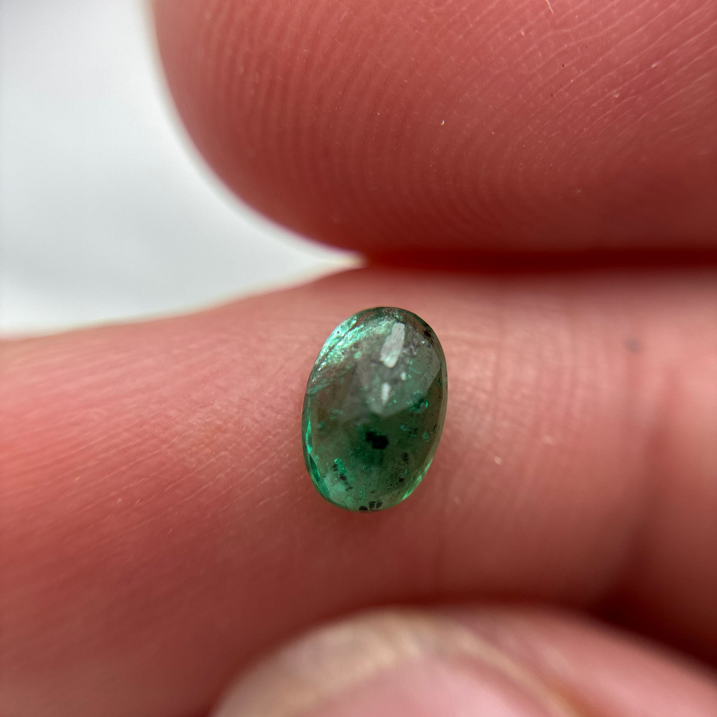 6x4mm Natural Green Emerald 0.42 carat Oval Cut