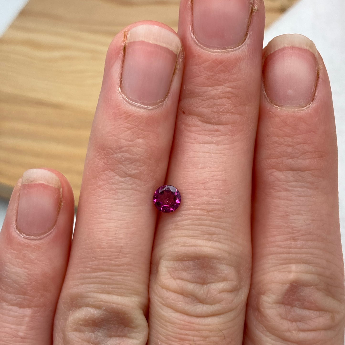 ONE 5mm Purple Garnet Round Cut