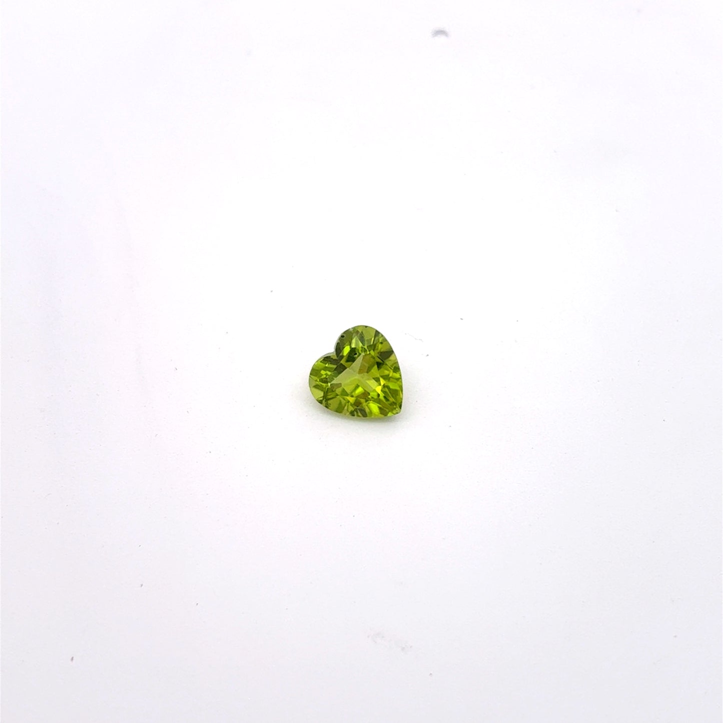 7mm Peridot 1 carat Heart Cut