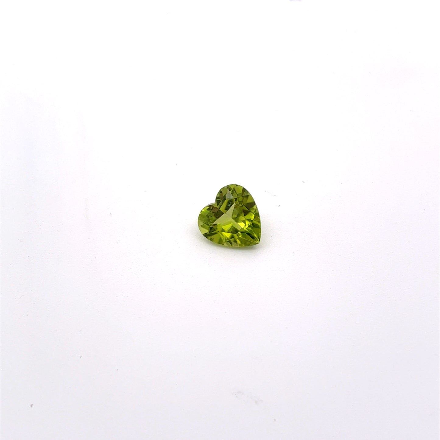 7mm Peridot 1 carat Heart Cut
