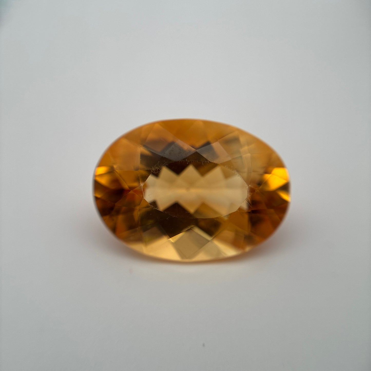 17.55x12.8mm Golden Citrine 10 carat Oval Cut